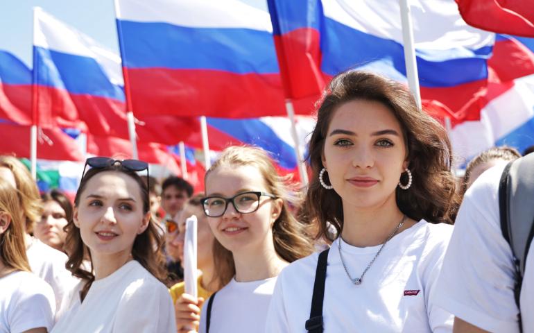 Социологи выявили приоритеты российской молодёжи